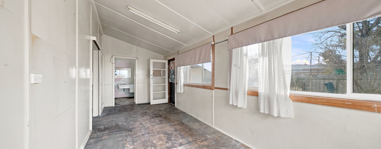 111 Canal Street, Griffith, NSW 2680