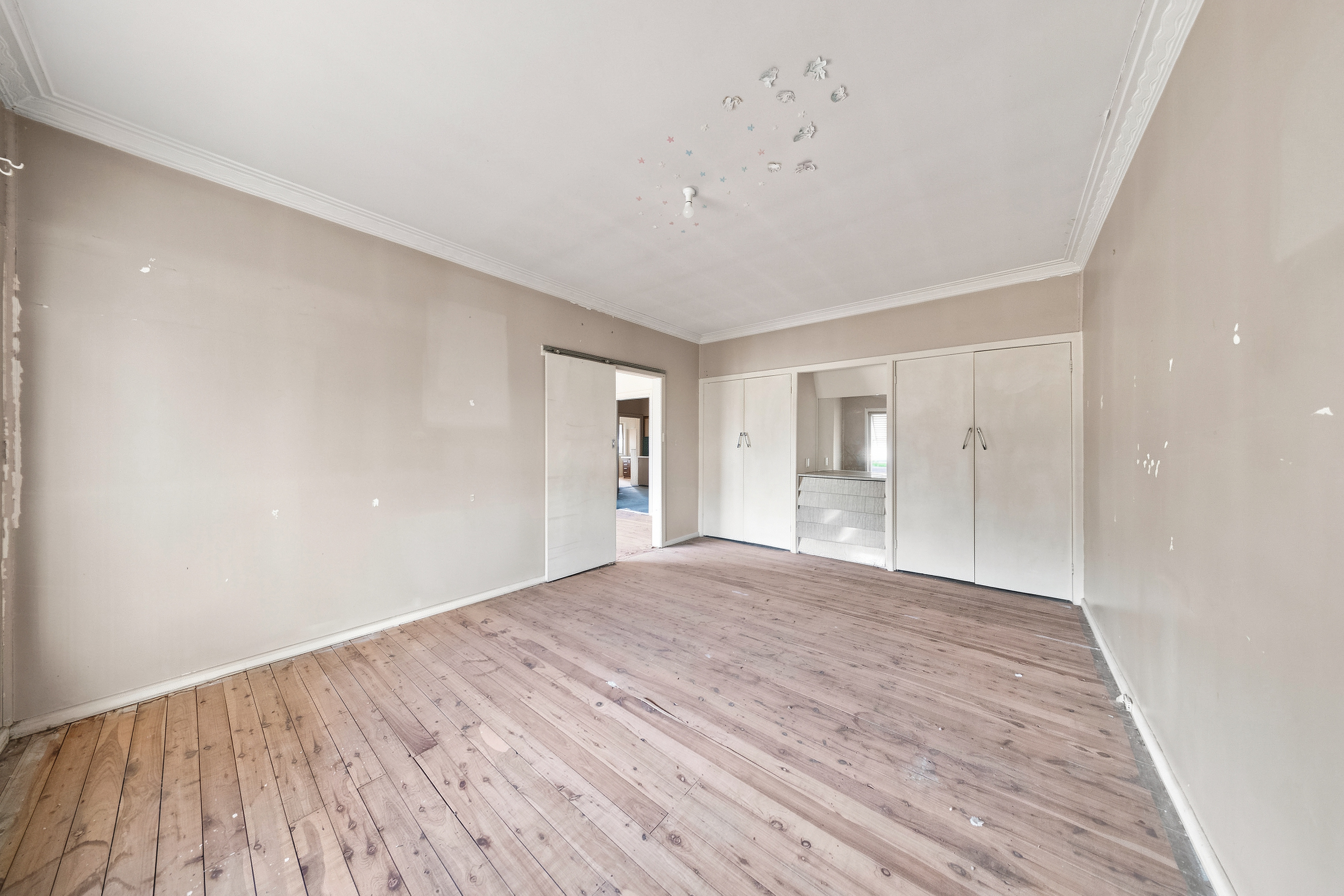 111 Canal Street, Griffith, NSW 2680