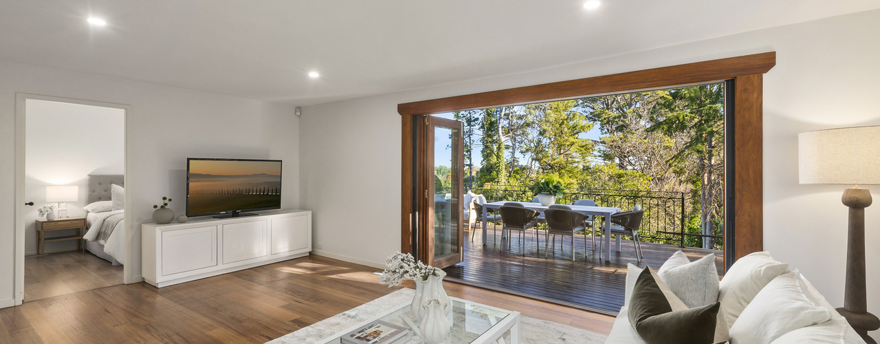 8 Hamilton Avenue, Bowral, NSW 2576 8 Hamilton Avenue, Bowral, NSW 2576
